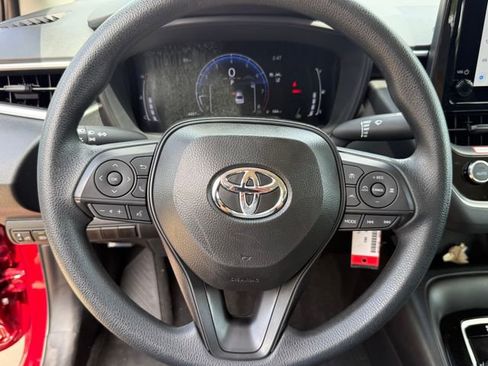 Used 2026 Toyota Corolla LE FWD image 11