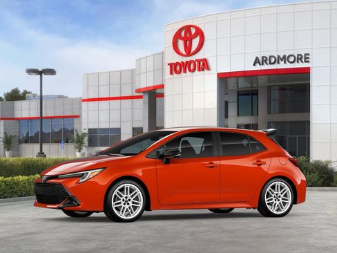 New 2026 Toyota Corolla SE image 3