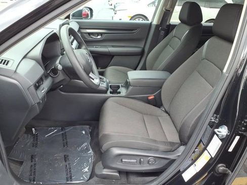 Certified 2025 Honda CR-V EX image 4