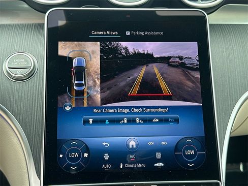 Used 2025 Mercedes-Benz C 300 4MATIC Sedan image 33