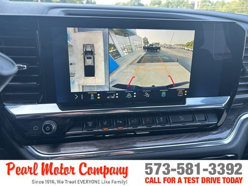 Used 2025 Chevrolet Silverado 2500 LTZ w/ LTZ Plus Package AWD/4WD image 17