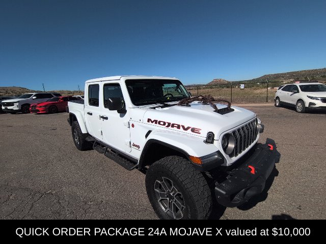 Used 2025 Jeep Gladiator Mojave AWD/4WD image 3
