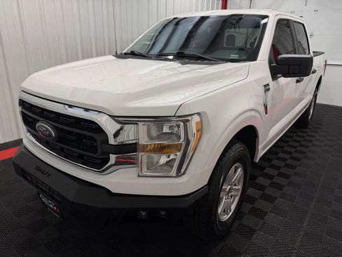 Used 2021 Ford F150 XLT w/ Equipment Group 301A Mid AWD/4WD image 8