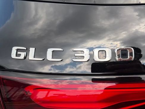 Used 2026 Mercedes-Benz GLC 300 4MATIC image 9