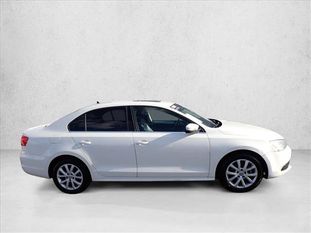 Used 2013 Volkswagen Jetta SE FWD image 5