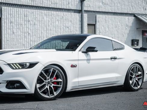 Used 2016 Ford Mustang GT Premium image 44