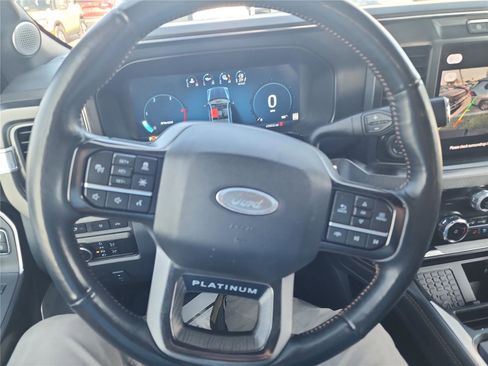 Certified 2024 Ford F250 Platinum w/ FX4 Off-Road Package image 28