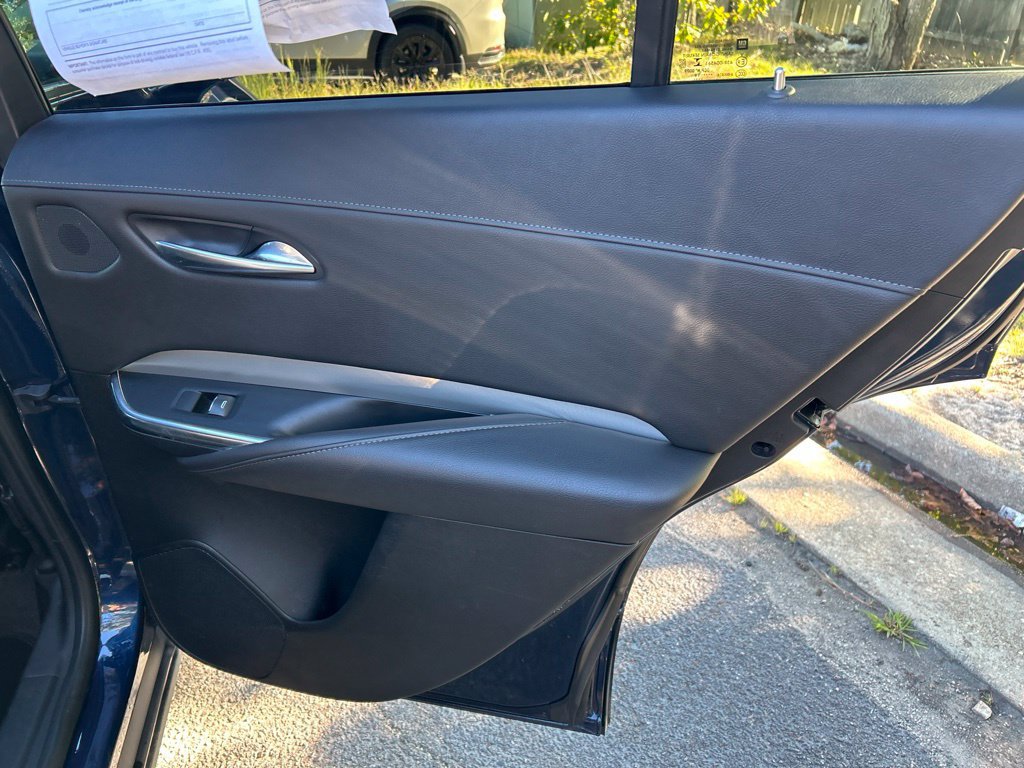 Used 2019 Cadillac XT4 Premium Luxury FWD image 34