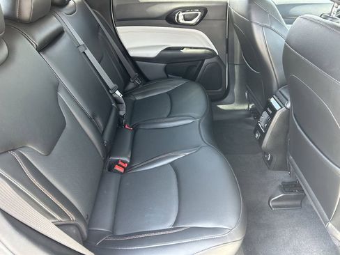 Used 2022 Jeep Compass Limited image 11