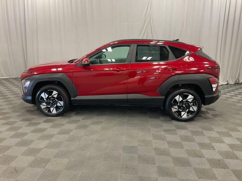 Used 2025 Hyundai Kona SEL AWD/4WD image 14