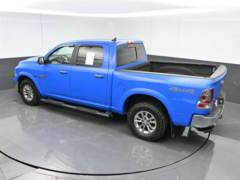 Used 2018 RAM 1500 SLT image 28