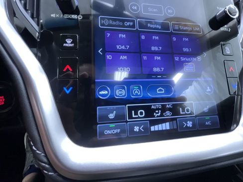 Used 2022 Subaru Outback Limited image 22