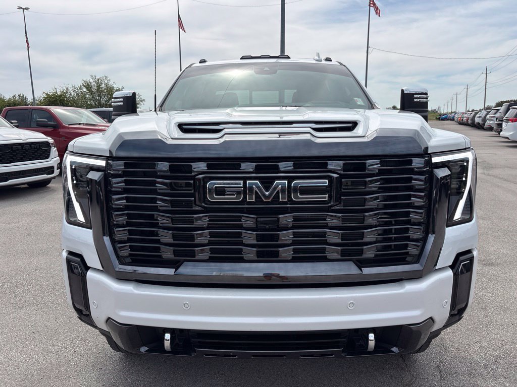 Used 2024 GMC Sierra 3500 Denali Ultimate AWD/4WD image 51