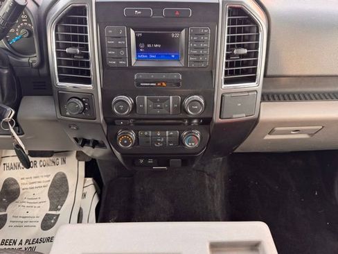 Used 2015 Ford F150 XLT w/ Trailer Tow Package image 17