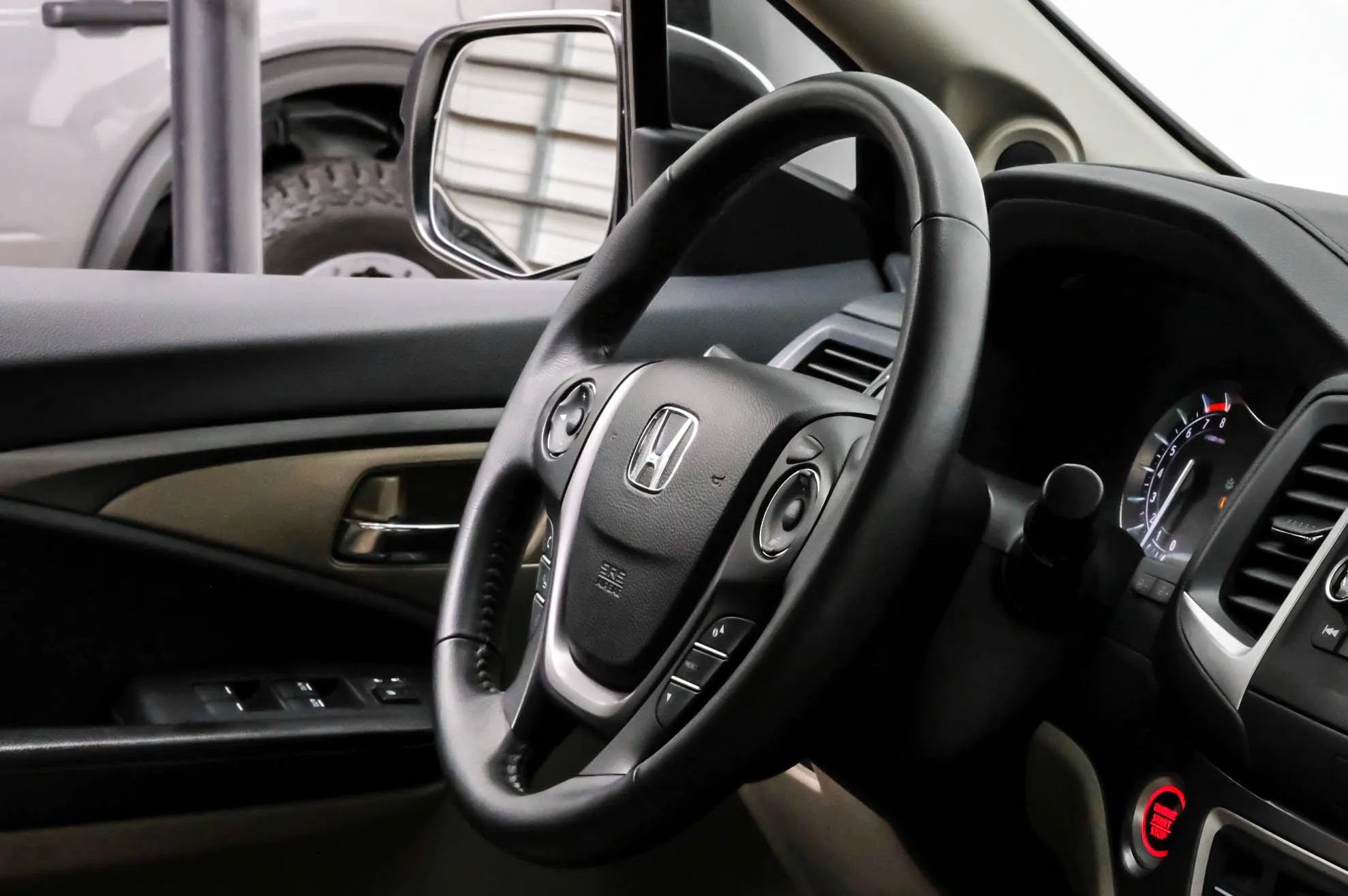 Used 2017 Honda Ridgeline RTL image 13