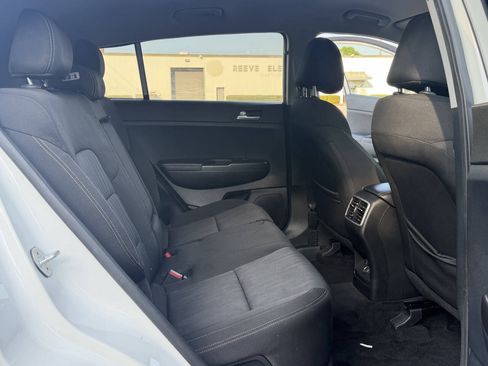 Used 2017 Kia Sportage LX FWD image 22