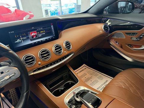 Used 2018 Mercedes-Benz S 560 4MATIC Coupe w/ AMG Line image 41