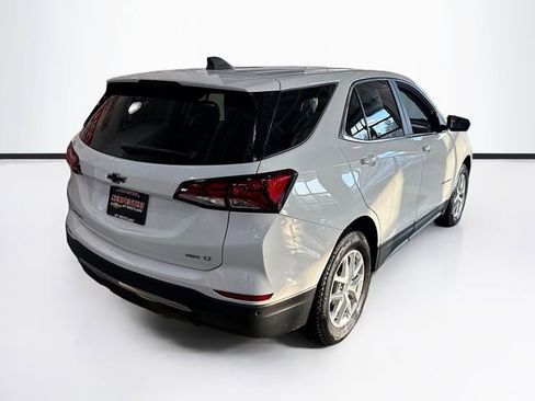 Used 2023 Chevrolet Equinox LT image 6