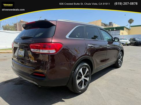 Used 2016 Kia Sorento EX FWD image 5