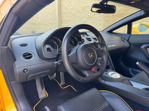 Used 2011 Lamborghini Gallardo LP 560-4 AWD/4WD image 32