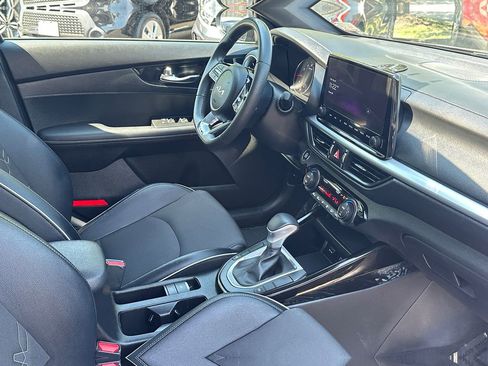 Certified 2023 Kia Forte GT-Line w/ GT-Line Technology Package FWD image 9