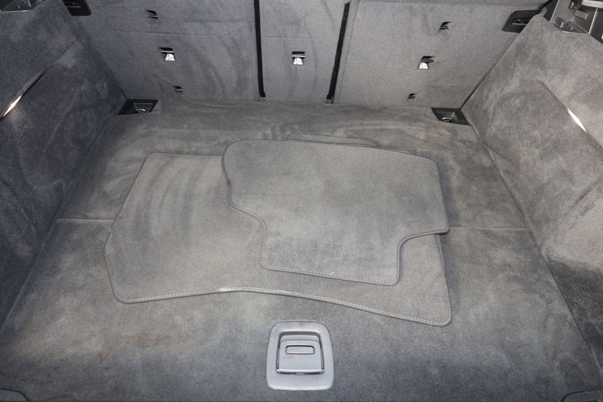 Used 2025 BMW X5 xDrive50e AWD/4WD image 18