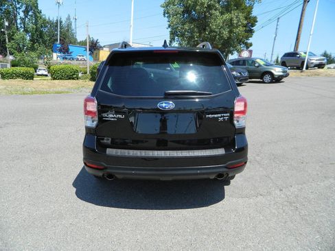 Used 2017 Subaru Forester 2.0XT Touring AWD/4WD image 7