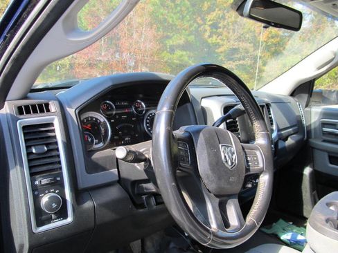 Used 2018 RAM 5500 SLT w/ Quick Order Package 29G SLT image 21