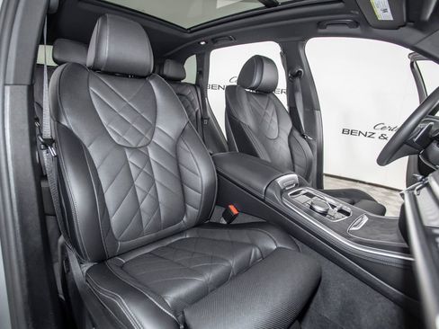Used 2026 BMW X5 sDrive40i RWD image 16