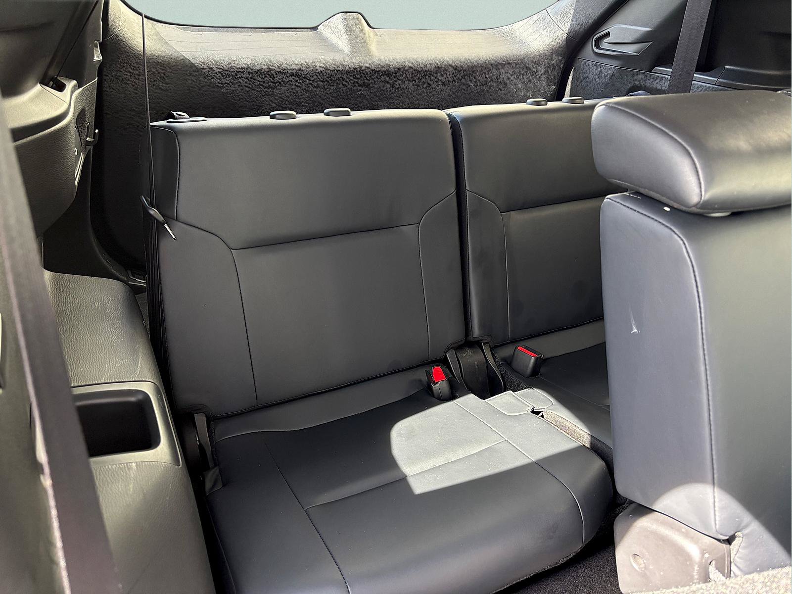 Used 2025 Mitsubishi Outlander SE AWD/4WD image 28