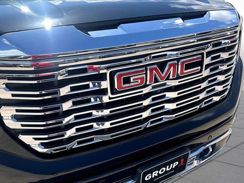 Used 2022 GMC Sierra 1500 Denali RWD image 30