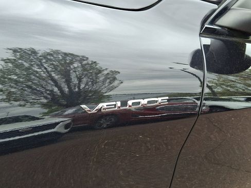 Used 2023 Alfa Romeo Stelvio Veloce AWD/4WD image 35