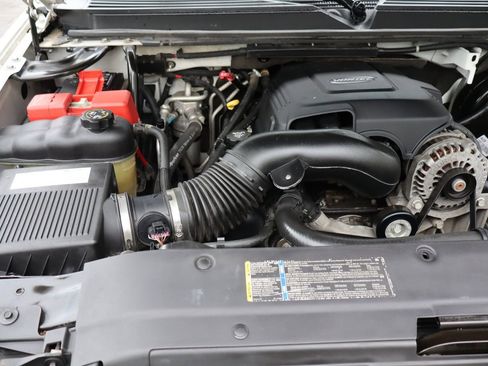 Used 2007 GMC Yukon SLT w/ SLT Preferred Equipment Group AWD/4WD image 39