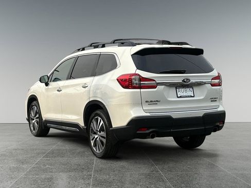 Used 2019 Subaru Ascent Touring w/ Popular Package #2 AWD/4WD image 4