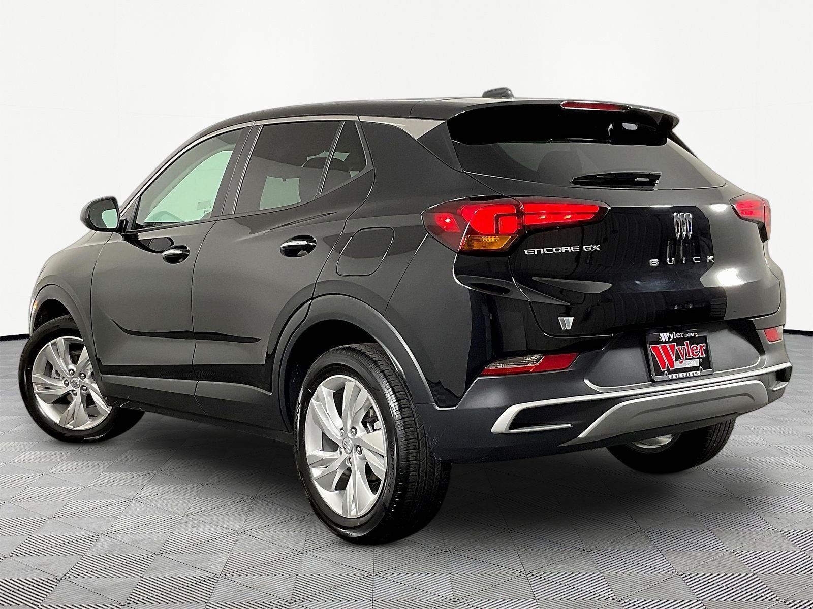 Used 2025 Buick Encore GX Preferred FWD image 4