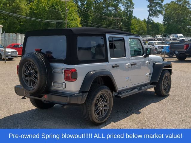 Used 2024 Jeep Wrangler Unlimited Sport AWD/4WD image 13