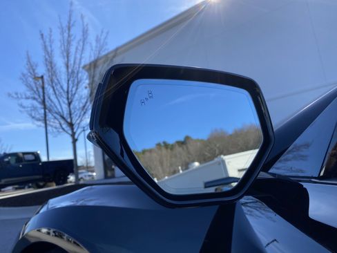 Used 2025 Chevrolet Corvette Z06 w/ Z07 Performance Package image 40