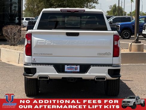 Used 2022 Chevrolet Silverado 1500 High Country w/ Technology Package RWD image 7