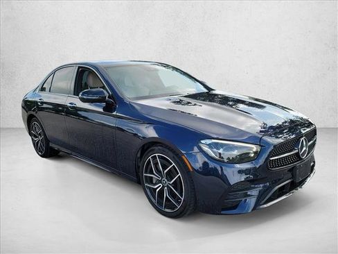 Used 2022 Mercedes-Benz E 350 Sedan image 3