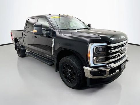 Certified 2025 Ford F250 Lariat AWD/4WD image 1