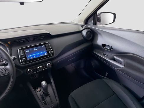 Used 2024 Nissan Kicks S image 24