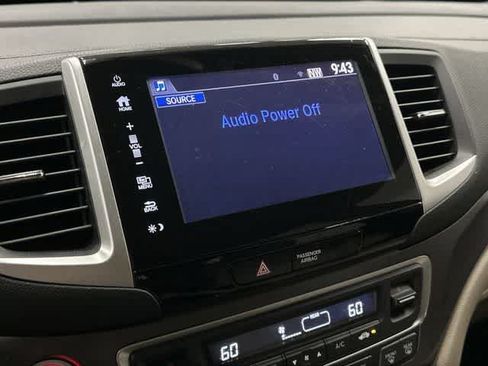 Used 2017 Honda Pilot EX image 22