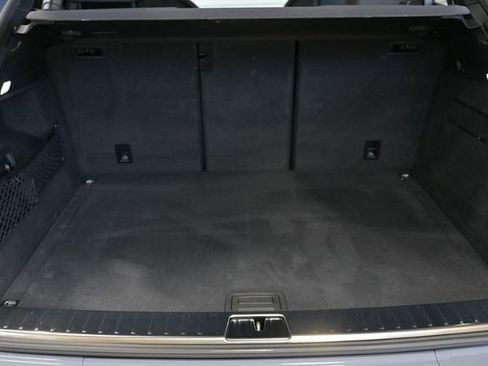 Used 2025 Porsche Cayenne S image 30