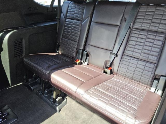 Used 2023 Cadillac Escalade ESV Sport Platinum w/ LPO, ONYX Package AWD/4WD image 6