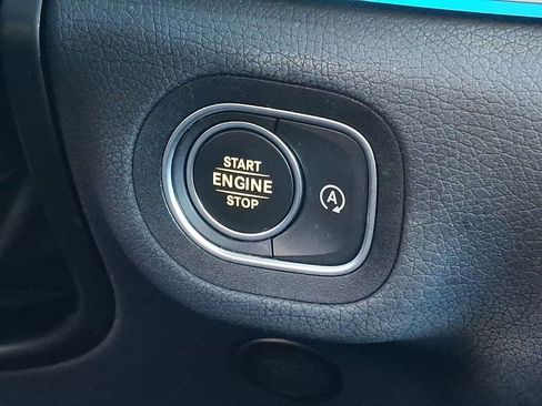 Used 2022 Mercedes-Benz GLE 350 4MATIC image 18