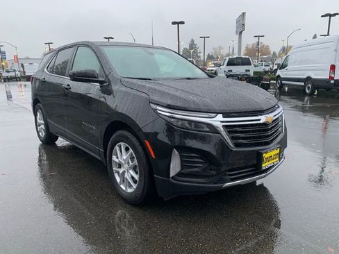 Used 2023 Chevrolet Equinox LT image 8