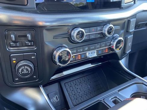 Used 2025 Ford F150 Raptor image 21