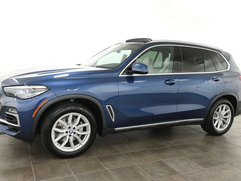 Used 2020 BMW X5 xDrive40i w/ Convenience Package AWD/4WD image 2