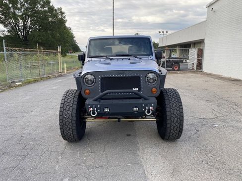 Used 2013 Jeep Wrangler Unlimited Rubicon w/ Connectivity Group image 7