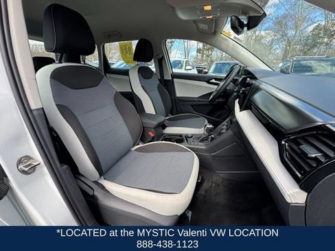 Certified 2025 Volkswagen Taos S AWD/4WD image 33